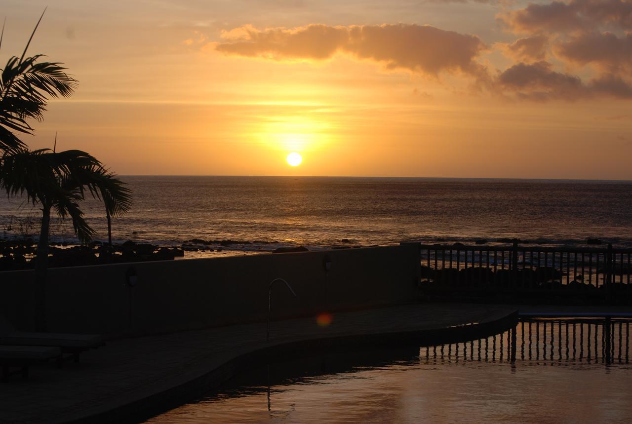 Sunset Reef Resort & Spa Pointe aux Piments Exterior foto