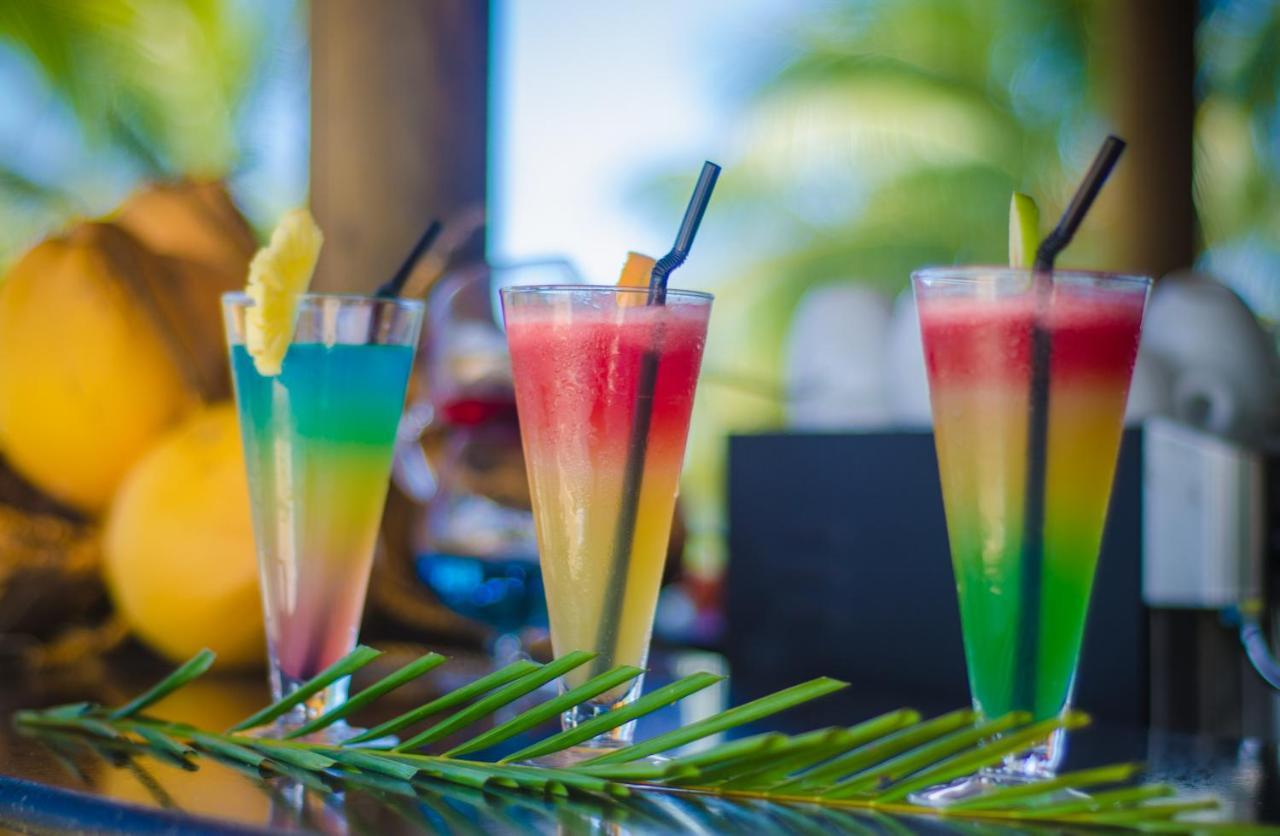 Sunset Reef Resort & Spa Pointe aux Piments Exterior foto