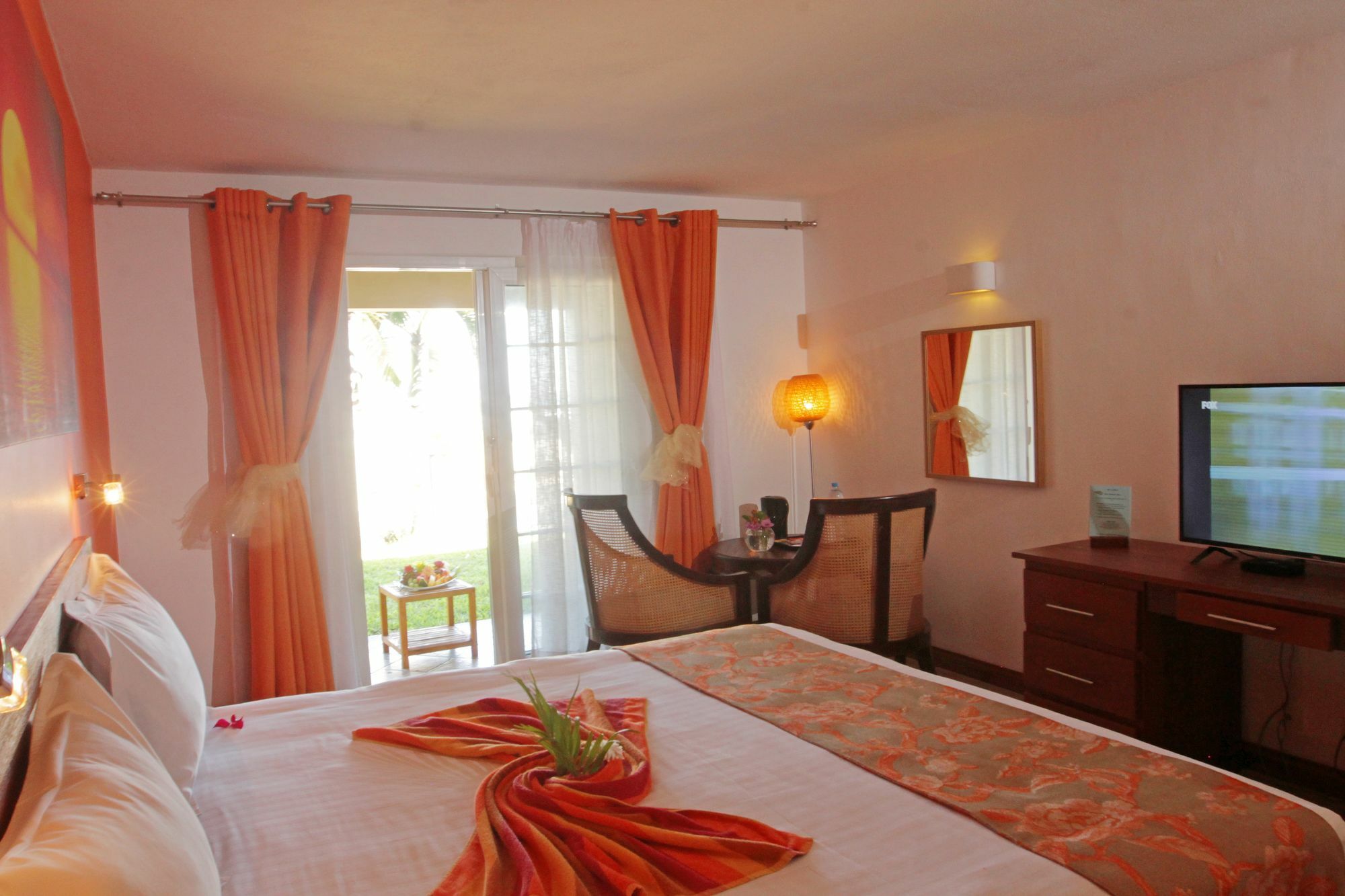 Sunset Reef Resort & Spa Pointe aux Piments Exterior foto