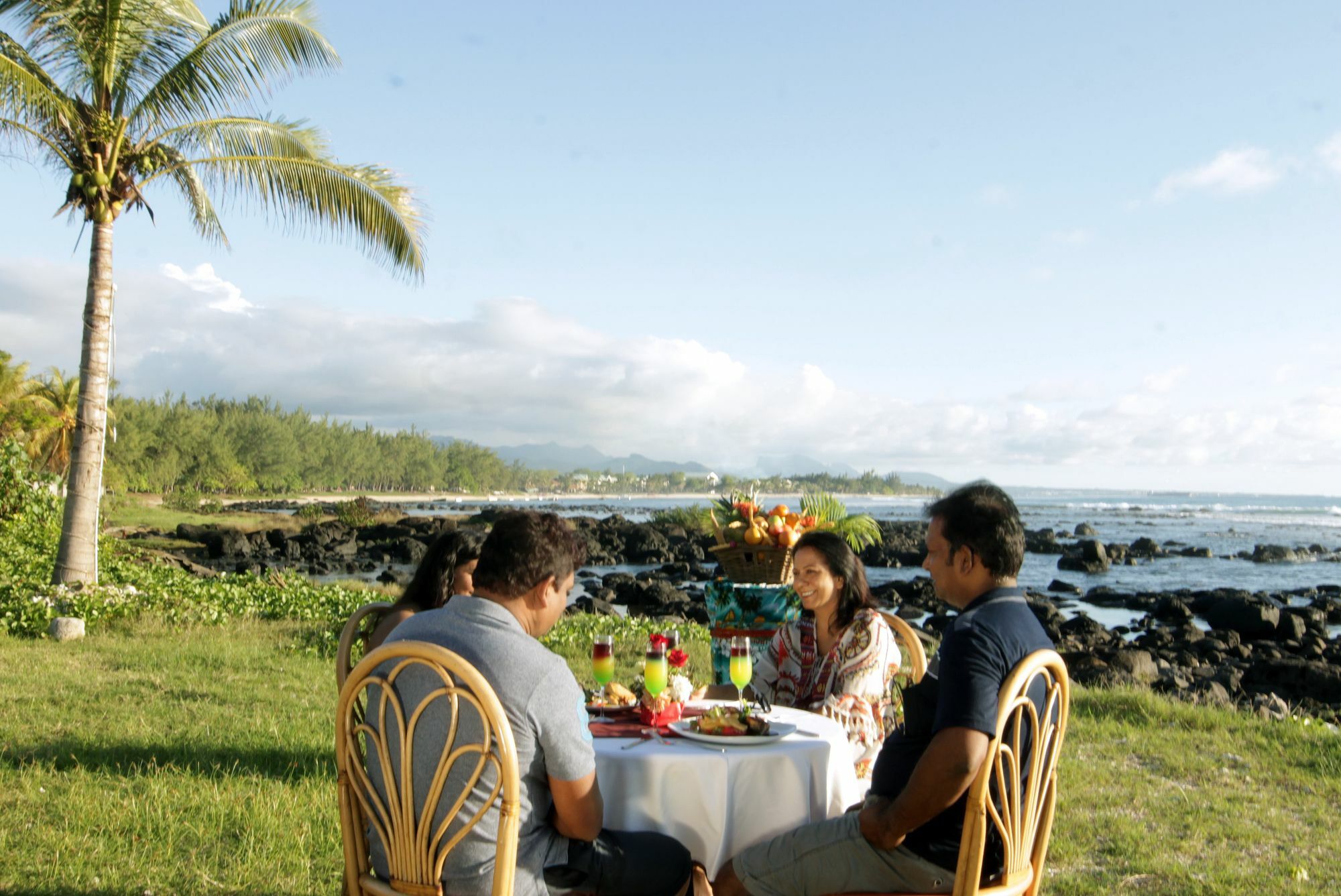Sunset Reef Resort & Spa Pointe aux Piments Exterior foto